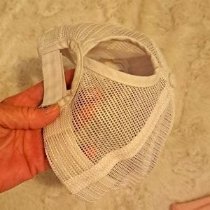 PONEYTAIL SUMMERTIME  hat